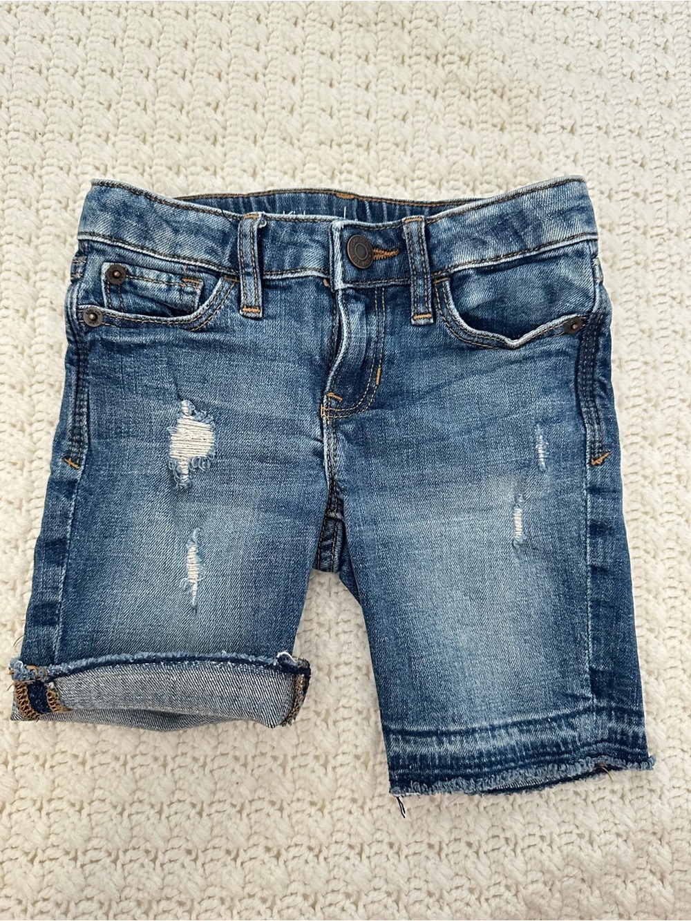 EUC GAP Kid’s 5 Blue Denim Distressed Bermuda Jean Shorts Skater Cotton